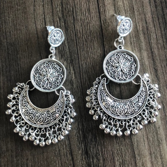 Lightweight earrings - Picture 2 of 4